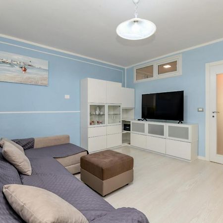My Desenzano Holiday Apartment ديسينسانو ديل غاردا المظهر الخارجي الصورة