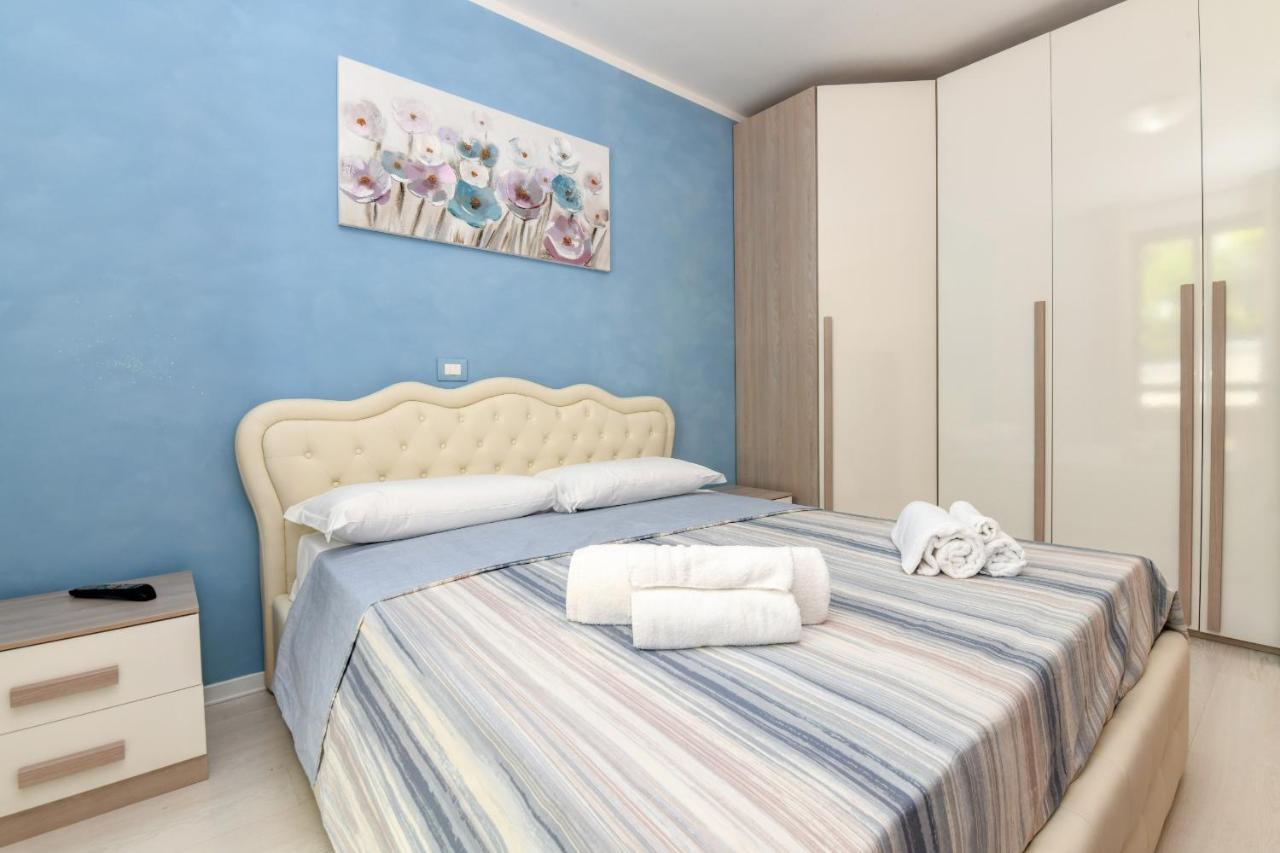 My Desenzano Holiday Apartment ديسينسانو ديل غاردا المظهر الخارجي الصورة