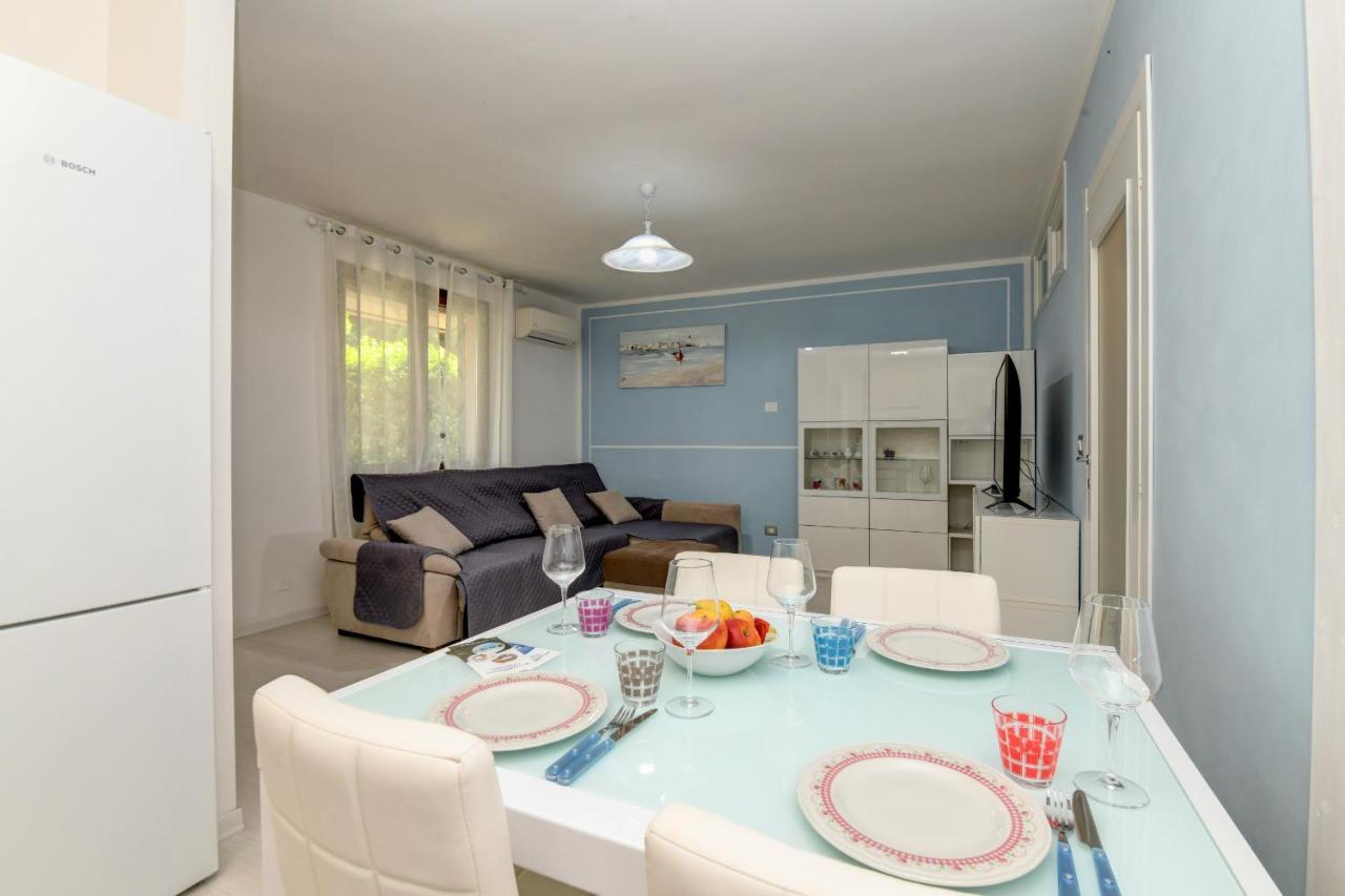 My Desenzano Holiday Apartment ديسينسانو ديل غاردا المظهر الخارجي الصورة